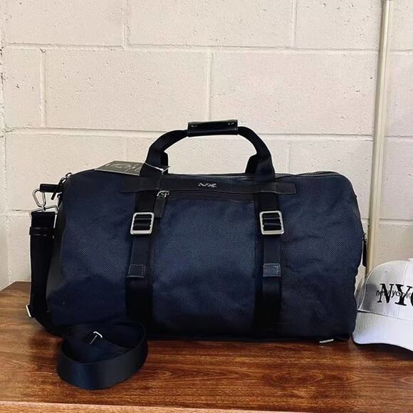 Michael Kors 37F9LKSN4C Kent Sport Jet Set Travel Duffle To Backpack In NAVY - Picture 1 of 9